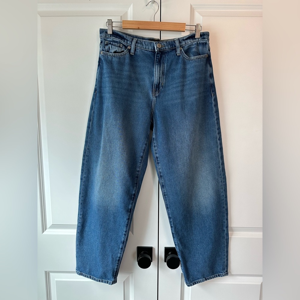 Banana Republic High Rise Barrel Leg Taper Jeans in Hemlock Wash (Size 30)